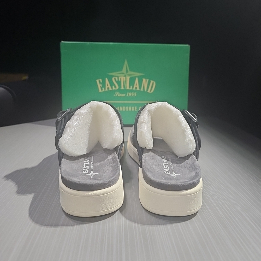 Eastland Commonwealth Women’s Sandals In Black Size 9 NEW In Box - Picture 6 of 12